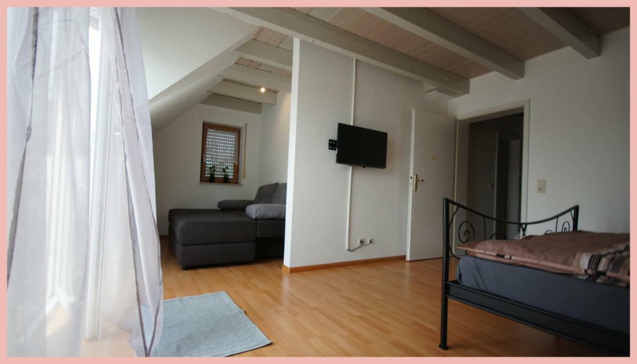 Double Two Lodge Kappel-Grafenhausen Exterior photo